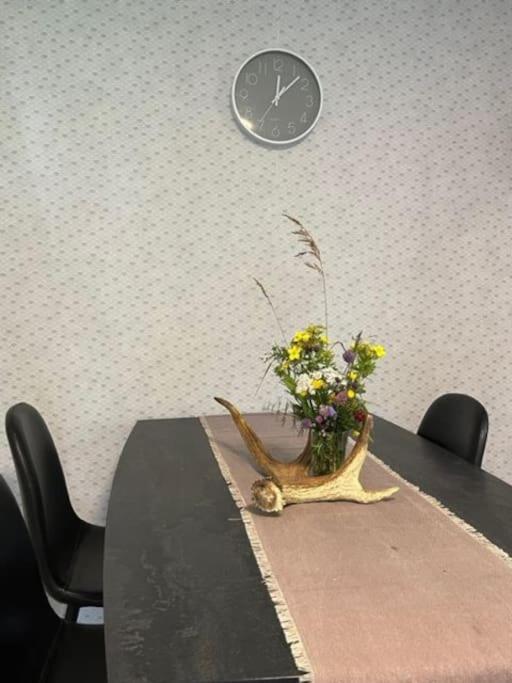 Familienfreundliche Farm Stuga Hamra  Bagian luar foto