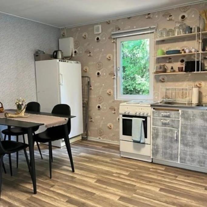 Familienfreundliche Farm Stuga Hamra  Bagian luar foto